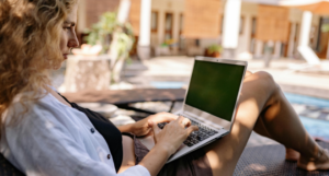 geld verdienen im ausland, online selbständigkeit, jobs im ausland, auslandjobs, einfach aussteigen