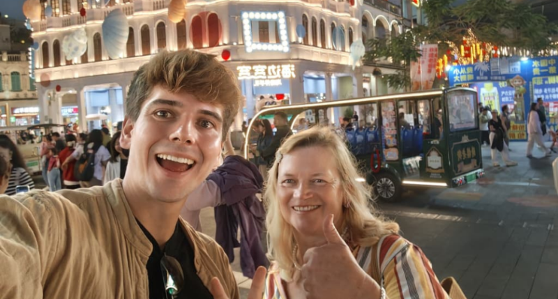 robert adolt, baozi in china, einfach aussteigen, der auswanderer podcast, auswandern nach china